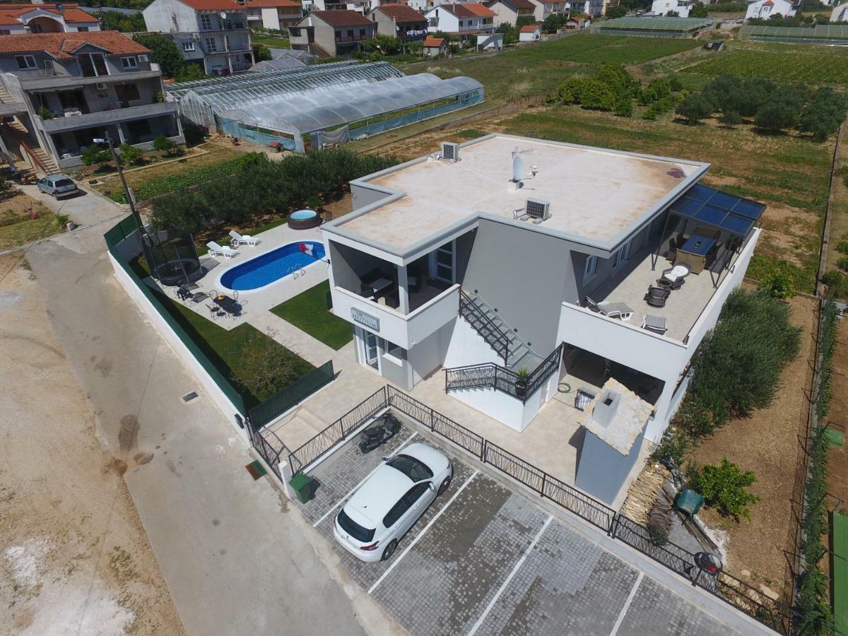 Villa Initium,Heated Pool All Season Trogir Exteriör bild